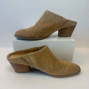 Franco Sarto Galleon heeled tan suede mules size 6